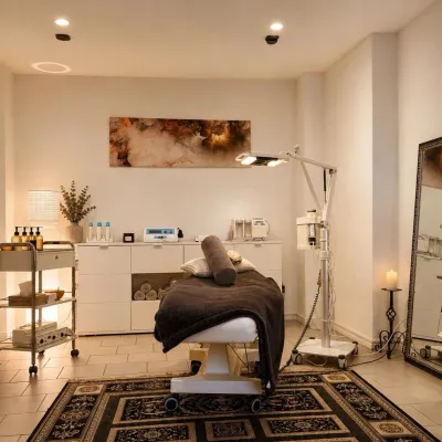Unser modernes Kosmetikatelier mit exklusivem Ambiente und moderner Ausstattung.